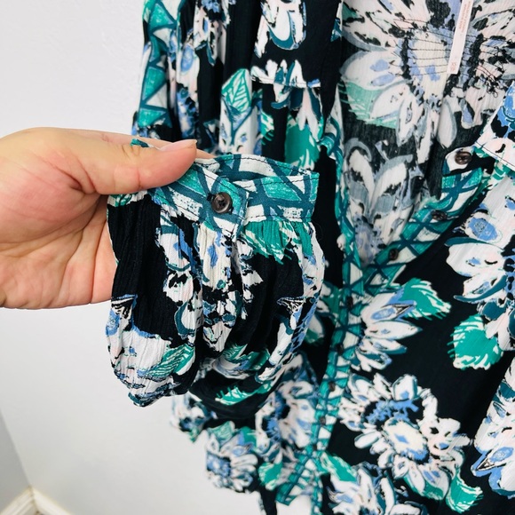 Free People Good Vibrations Button Down Blue Floral Blouse - XS - Picture 4 of 9